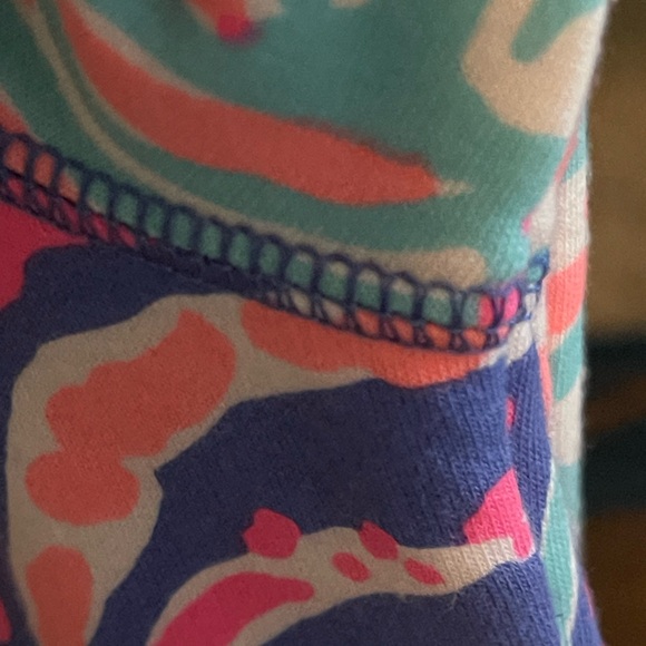 Colorful Women's Popover.  Worn maybe once. - Picture 3 of 3